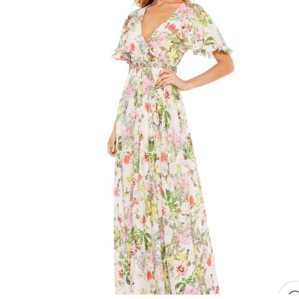 Mac Duggal Cream and Green Ruffled Tie Front Maxi Dress